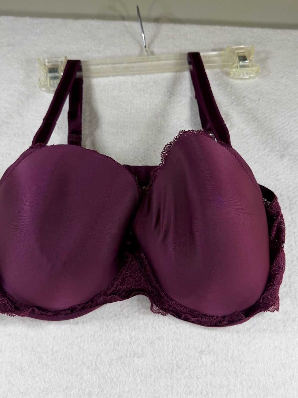 Victoria’s Secret Dream Angels Plum Demi Lined Lace Underwire Bra Size 40D